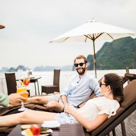 Bhaya Classic Cruises Ha Long Bagian luar foto