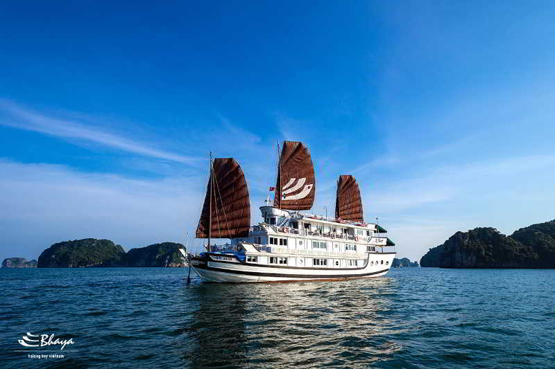 Bhaya Classic Cruises Ha Long Bagian luar foto